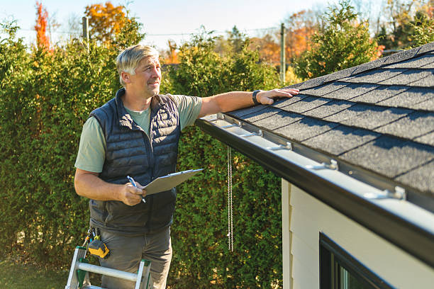 Professional Roofing technician working in Beallsville, PA